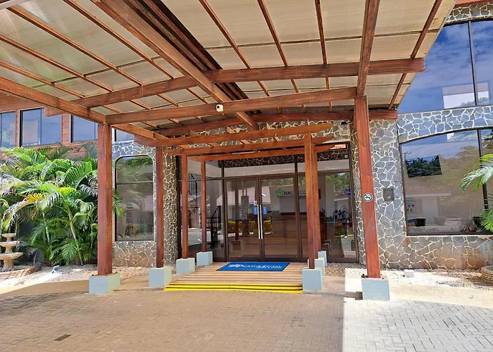 Hotel Y Nacazcol 3*