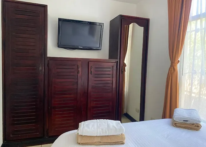 Hotel Y Nacazcol 3*