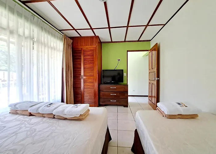 Y Nacazcol Hotel Coco