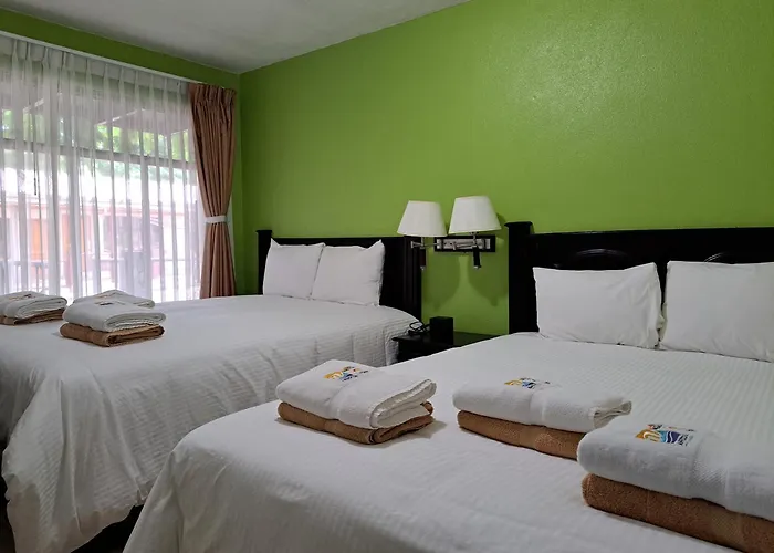 Y Nacazcol Hotel 3*
